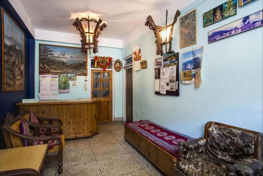Hotel J P Lodge กาลิมปง ภายนอก รูปภาพ